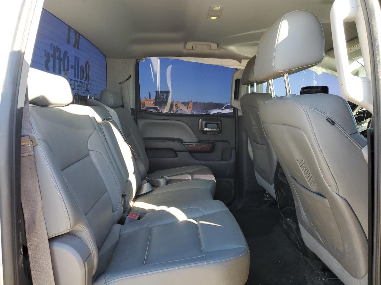 2015 GMC Sierra - Image 10