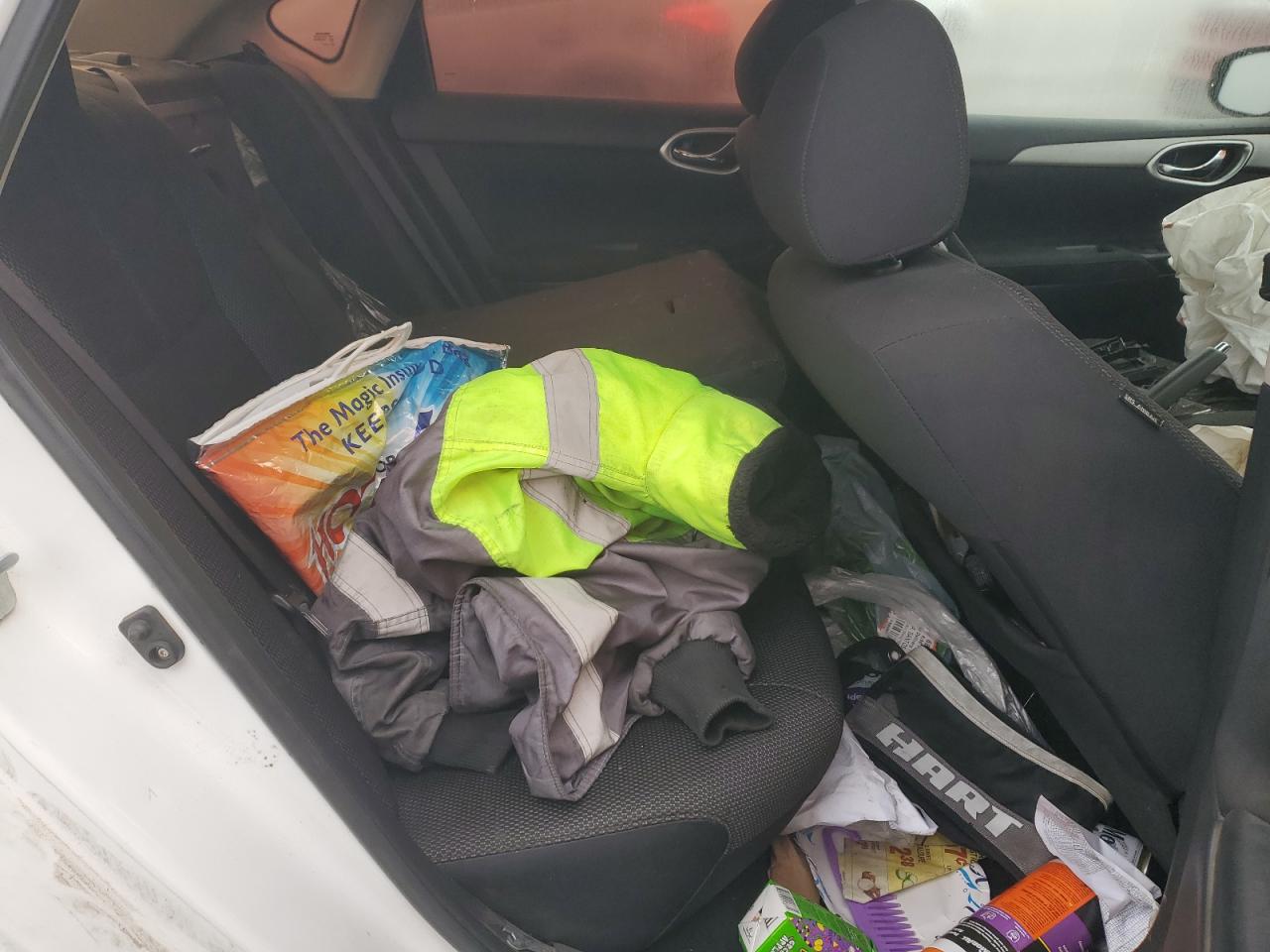 2013 Nissan Sentra - Image 10