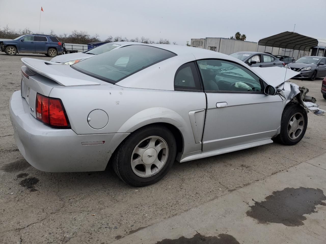 2000 Ford Mustang - Image 3