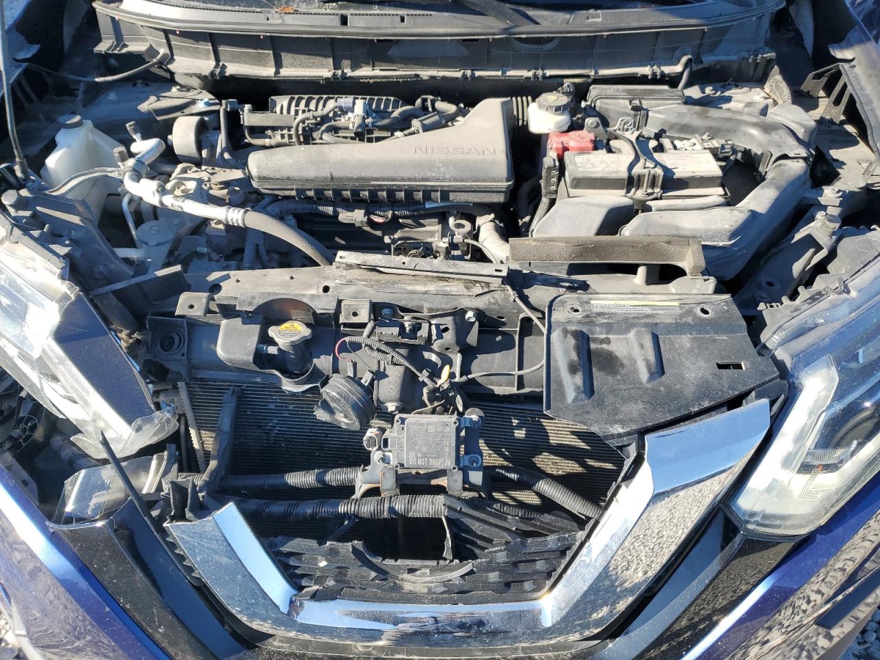 2020 Nissan Rogue - Image 11