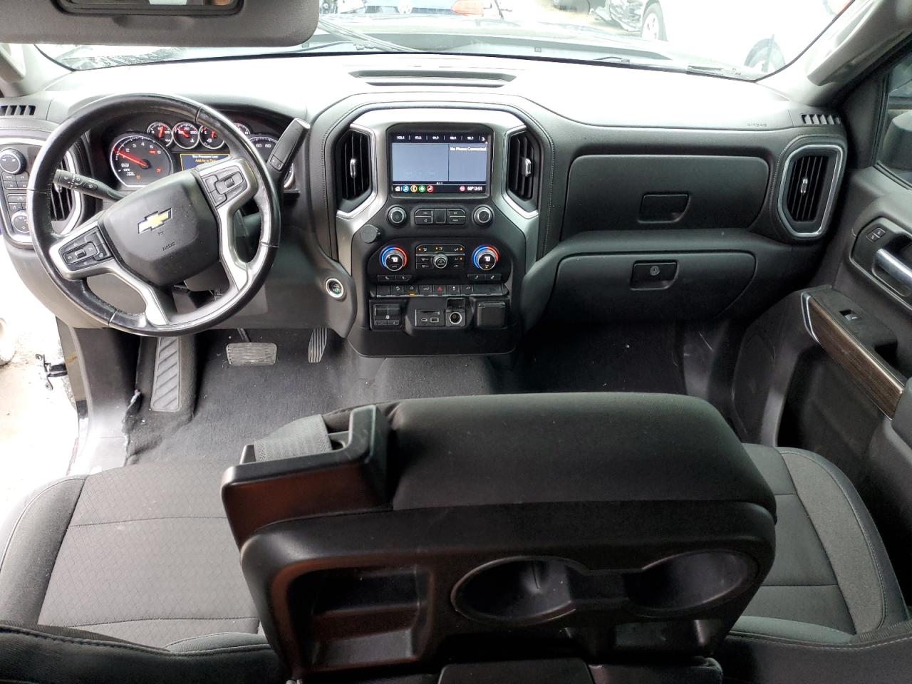 2019 Chevrolet Silverado - Image 8