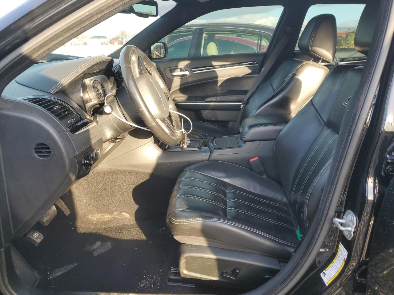 2020 Chrysler 300 - Image 7