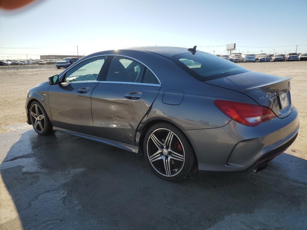 VIN WDDSJ4EB5FN185462 2015 MERCEDES-BENZ CLA-CLASS no.2