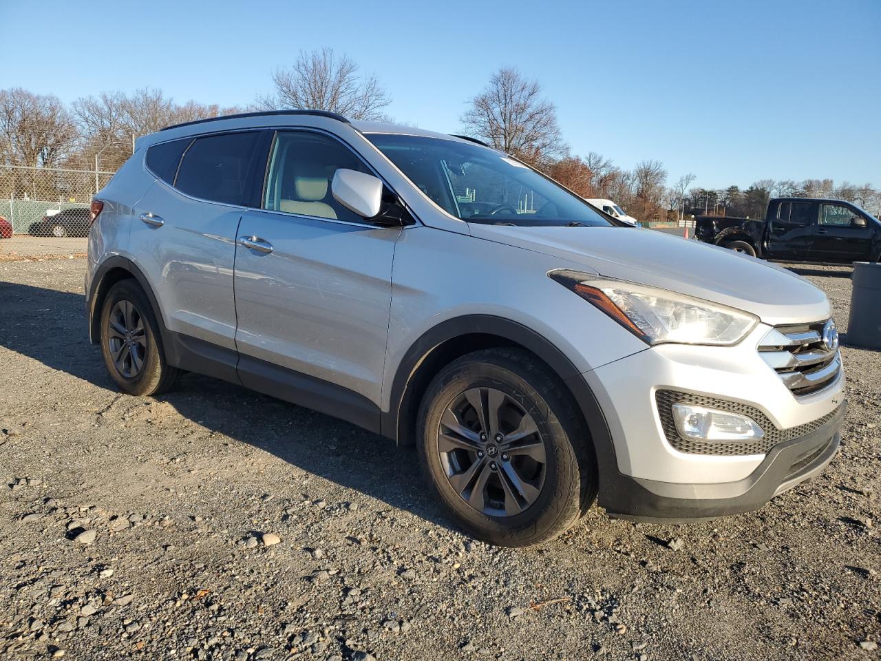 2014 Hyundai Santa Fe - Image 4