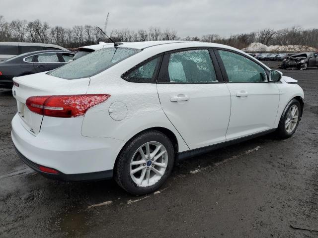 Sedans FORD FOCUS 2015 White