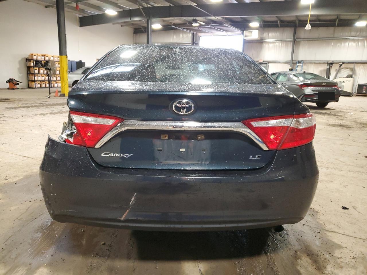 VIN 4T1BF1FK4GU245680 2016 TOYOTA CAMRY no.6