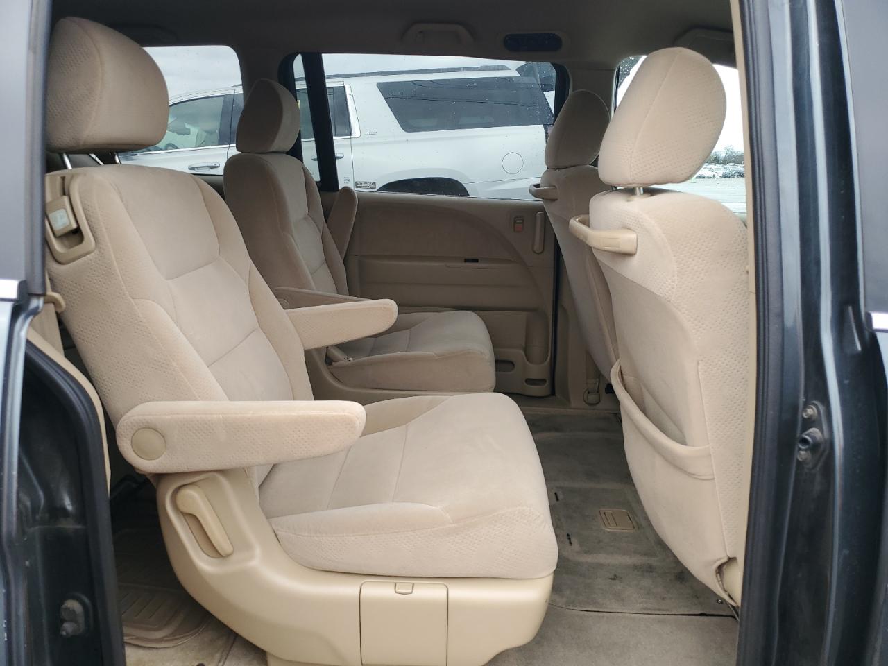 2006 Honda Odyssey - Image 11