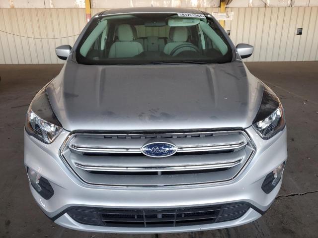  FORD ESCAPE 2019 Серебристый