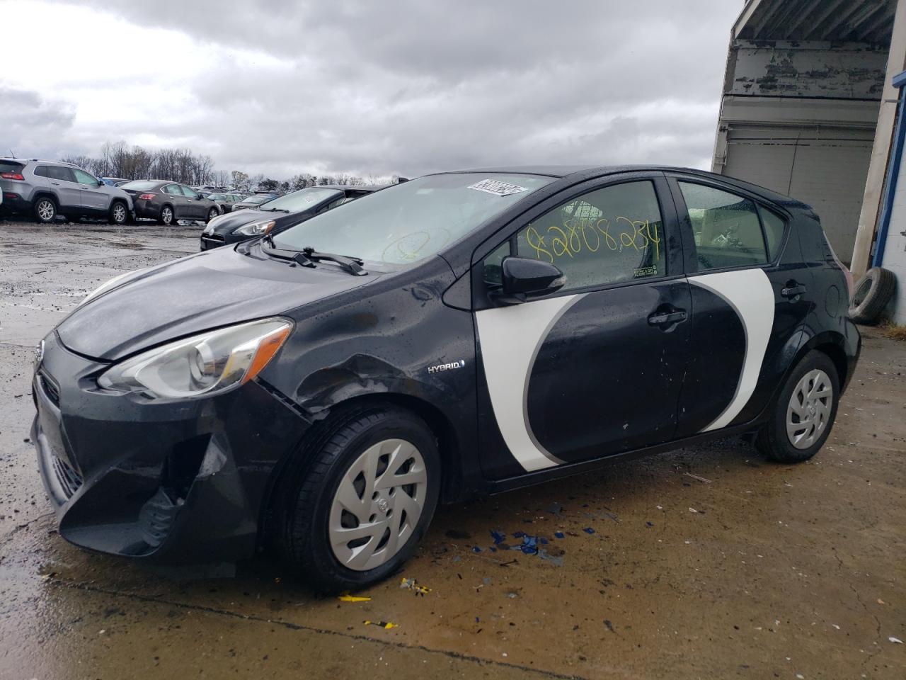 VIN JTDKDTB31G1121775 2016 TOYOTA PRIUS no.1