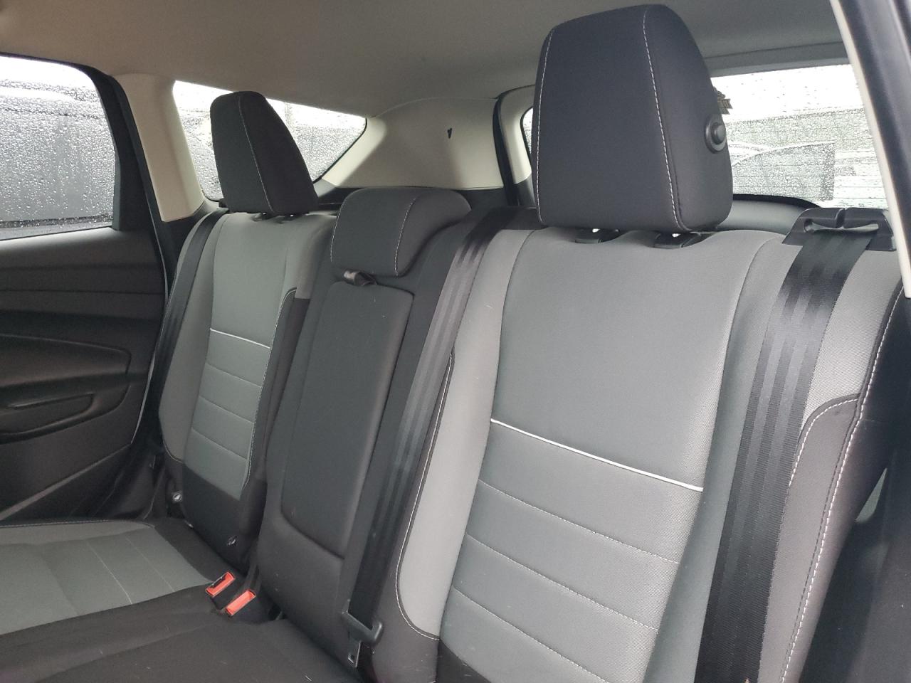 2015 Ford Escape - Image 10