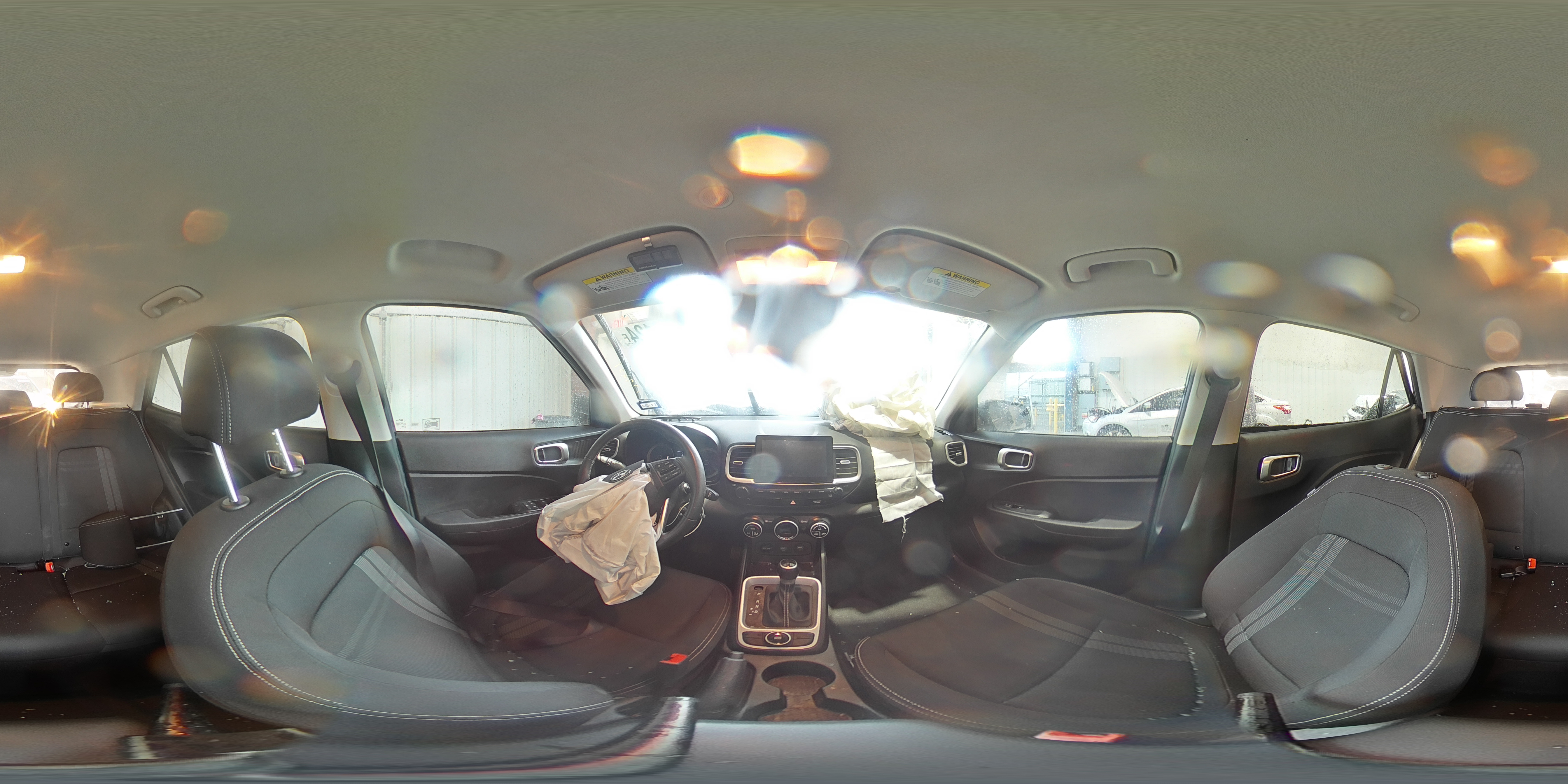 2021 Hyundai Venue - Image 13