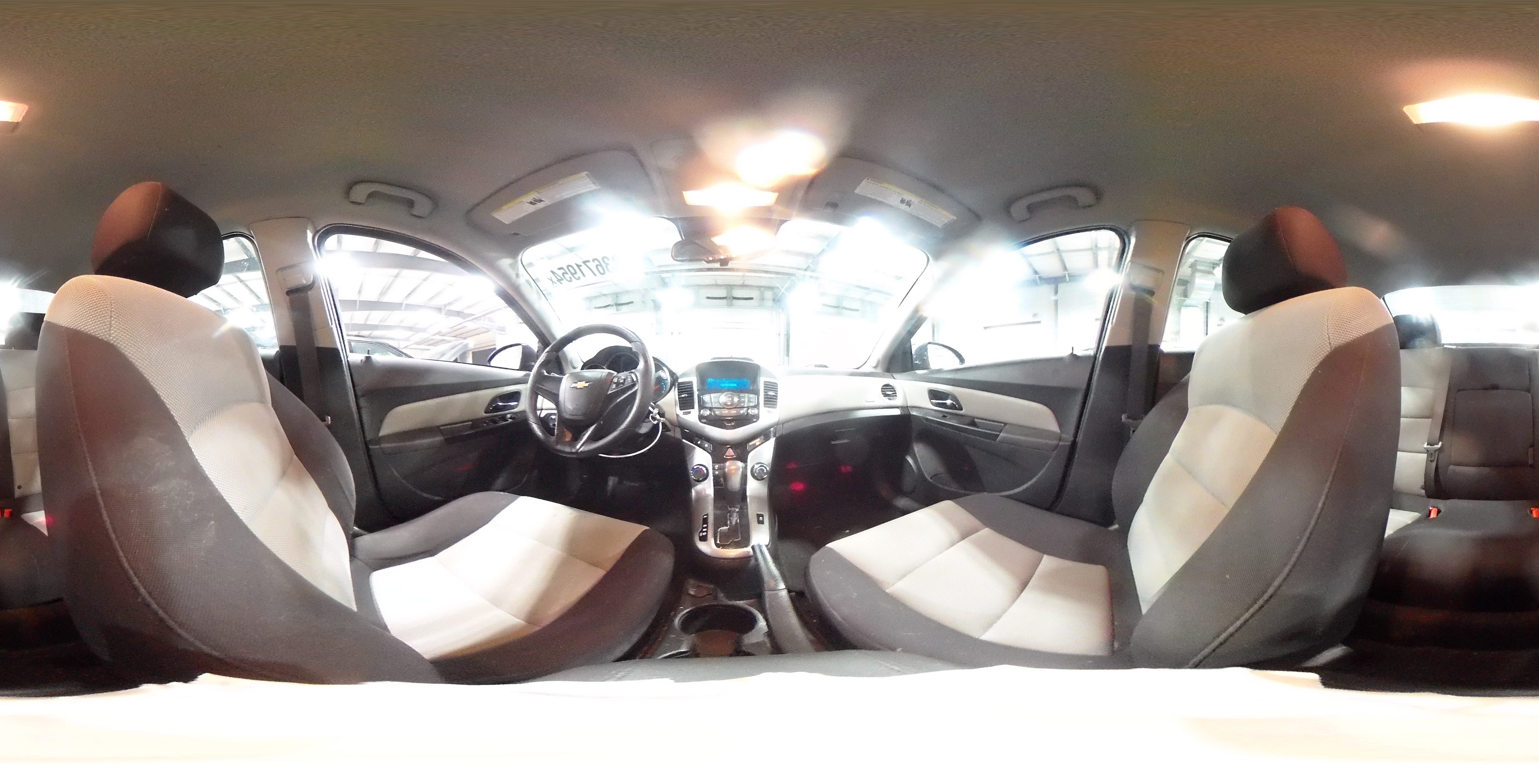 2014 Chevrolet Cruze - Image 14