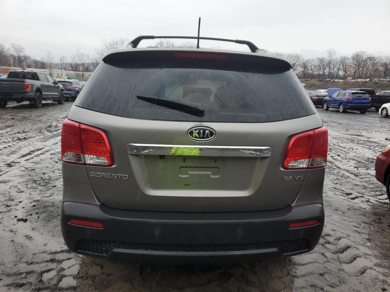 VIN 5XYKUDA29DG376443 2013 KIA SORENTO no.6