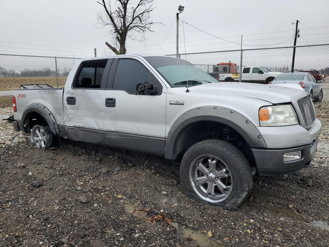 2004 Ford F-150 - Image 4