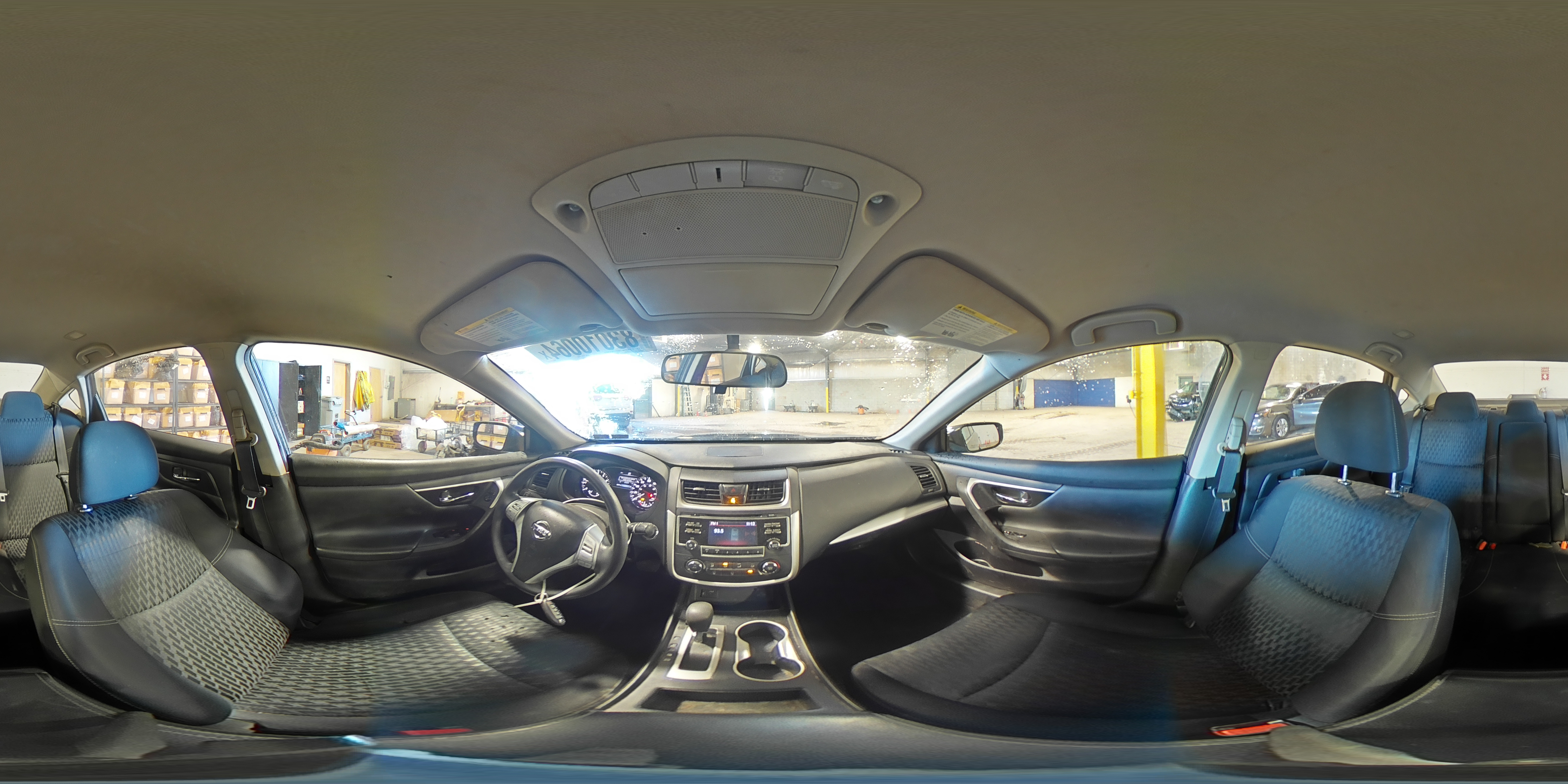 2018 Nissan Altima - Image 15