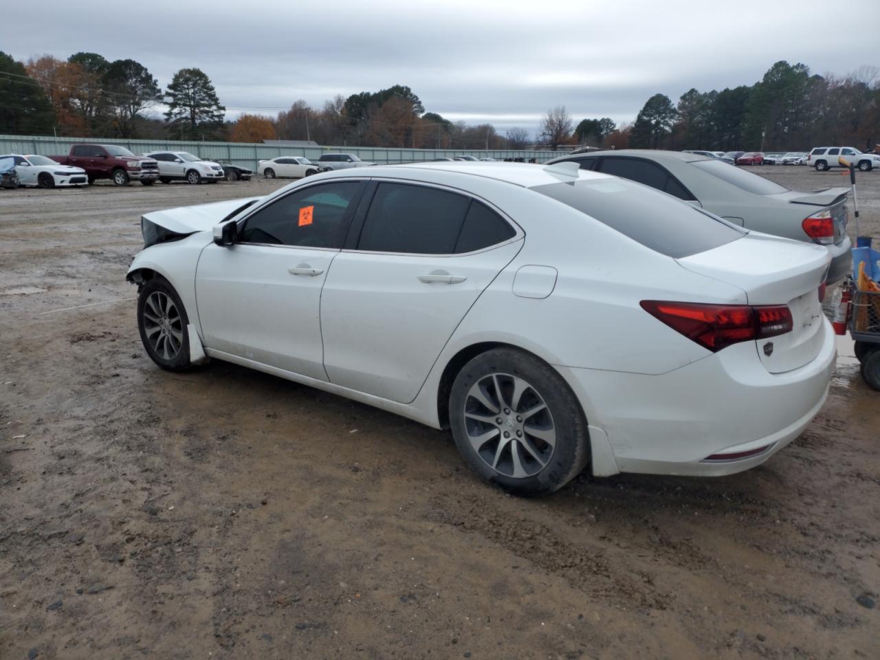 VIN 19UUB1F5XGA011369 2016 ACURA TLX no.2