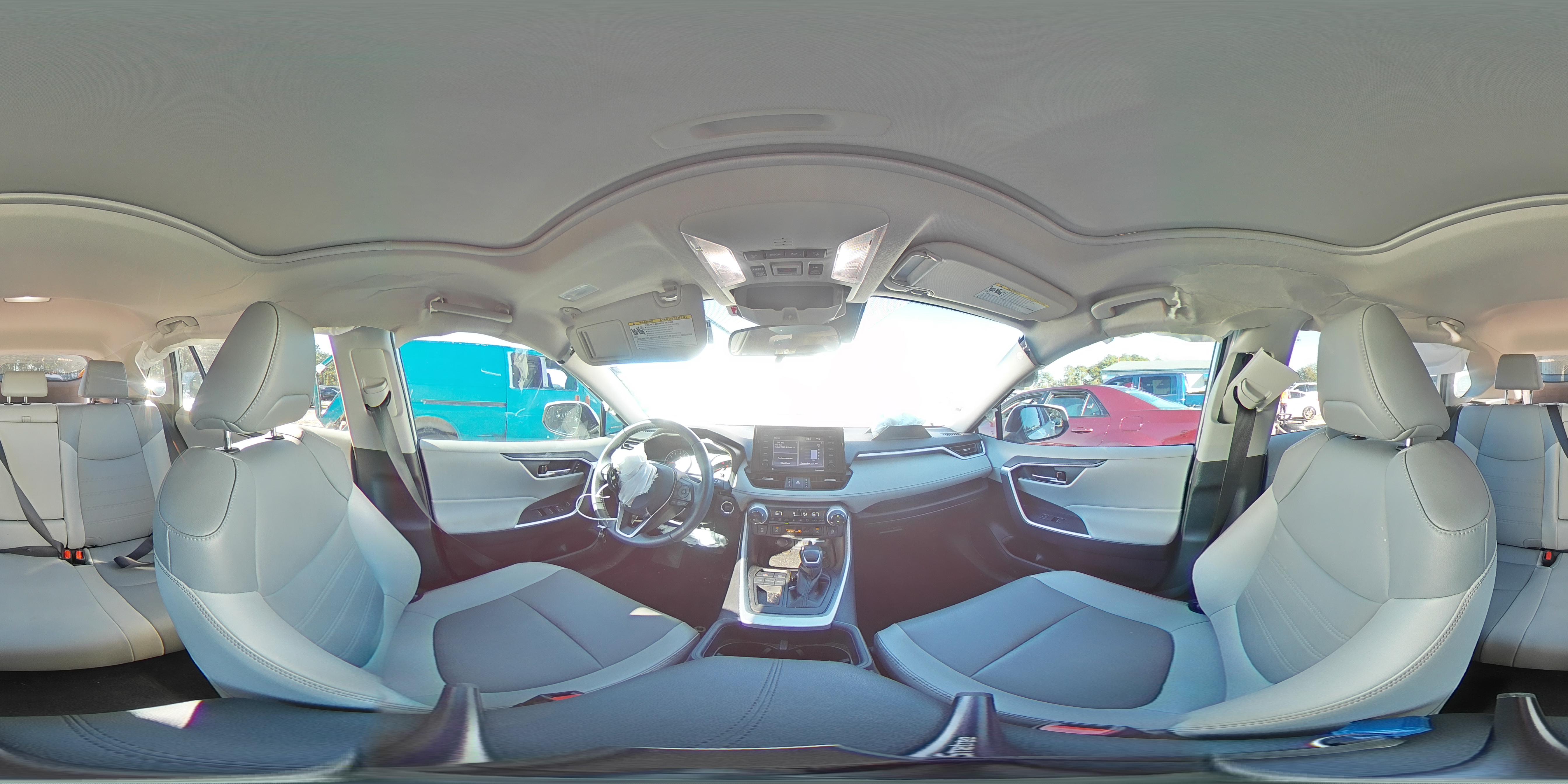 2022 Toyota RAV 4 - Image 15
