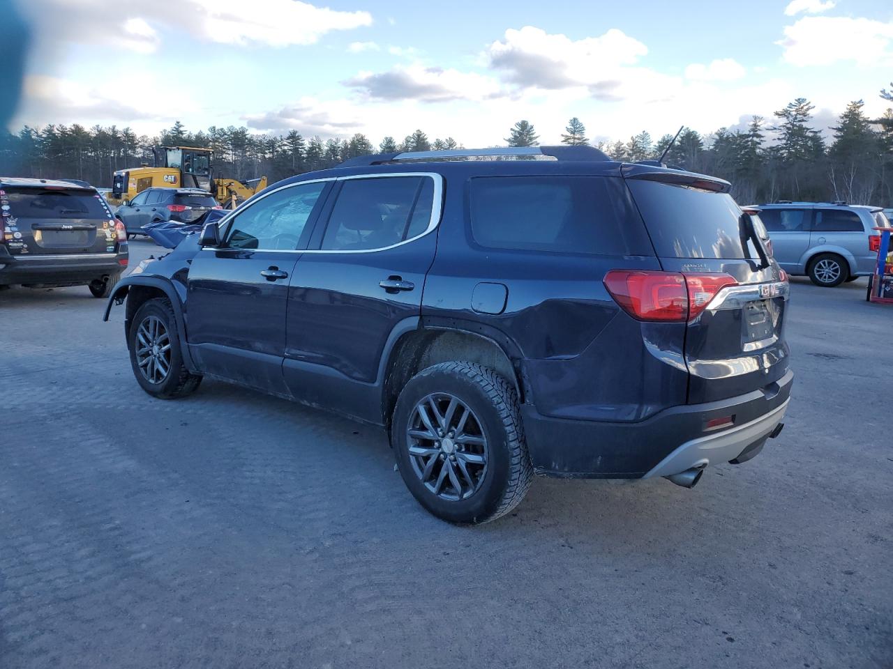 2017 GMC Acadia - Image 2