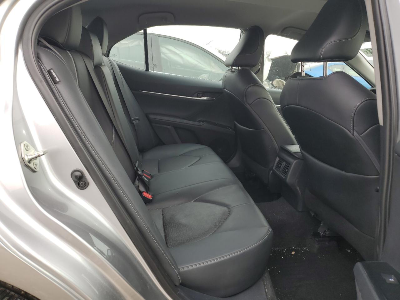 2020 Toyota Camry - Image 10