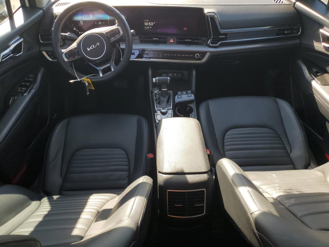 2023 Kia Sportage - Image 8