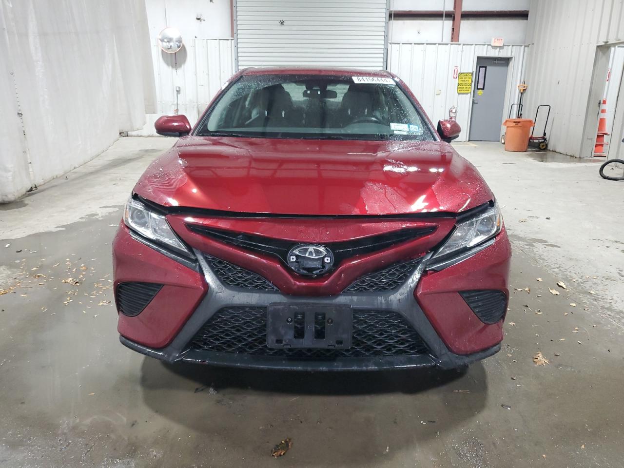 VIN 4T1B11HK4JU530057 2018 TOYOTA CAMRY no.5