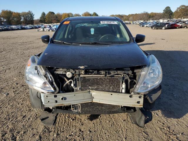 Sedans NISSAN VERSA 2016 Black