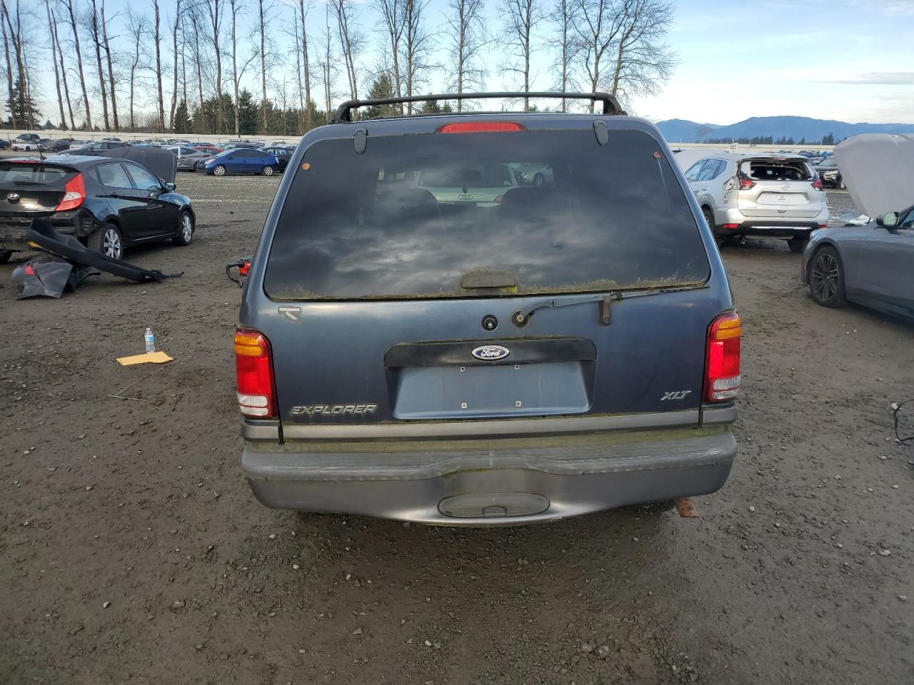 1999 Ford Explorer VIN: 1FMDU32E7XUC25465 Lot: 83651354