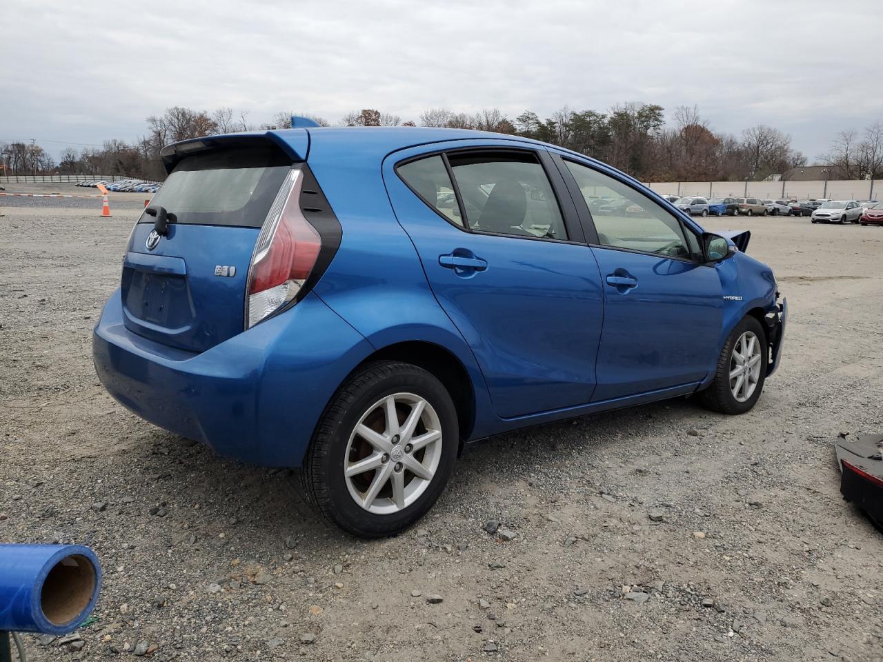 VIN JTDKDTB33G1116965 2016 TOYOTA PRIUS no.3