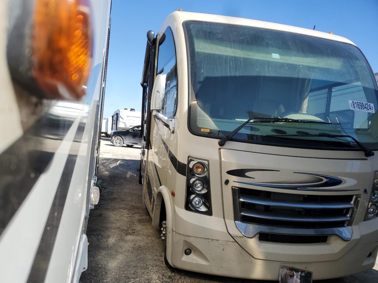 2017 Ford Econoline E450 Super Duty Commercial Stripped Chassis for Sale in Arcadia, FL - Water/Flood