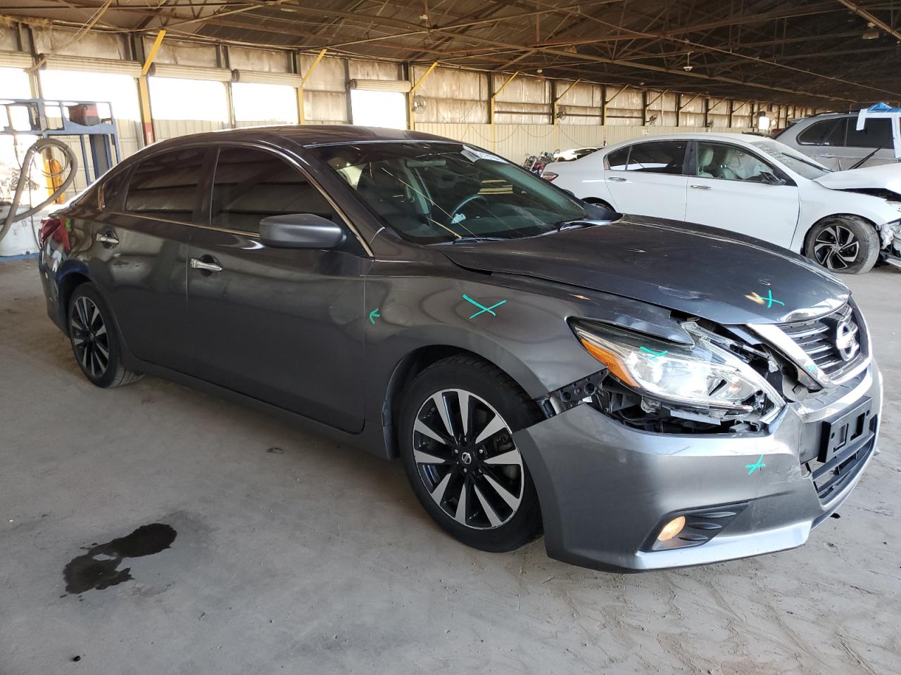 2018 Nissan Altima - Image 4