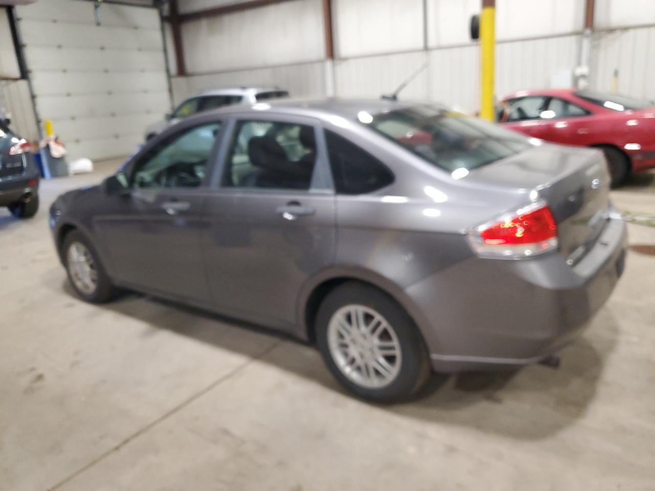 2011 Ford Focus - Image 2