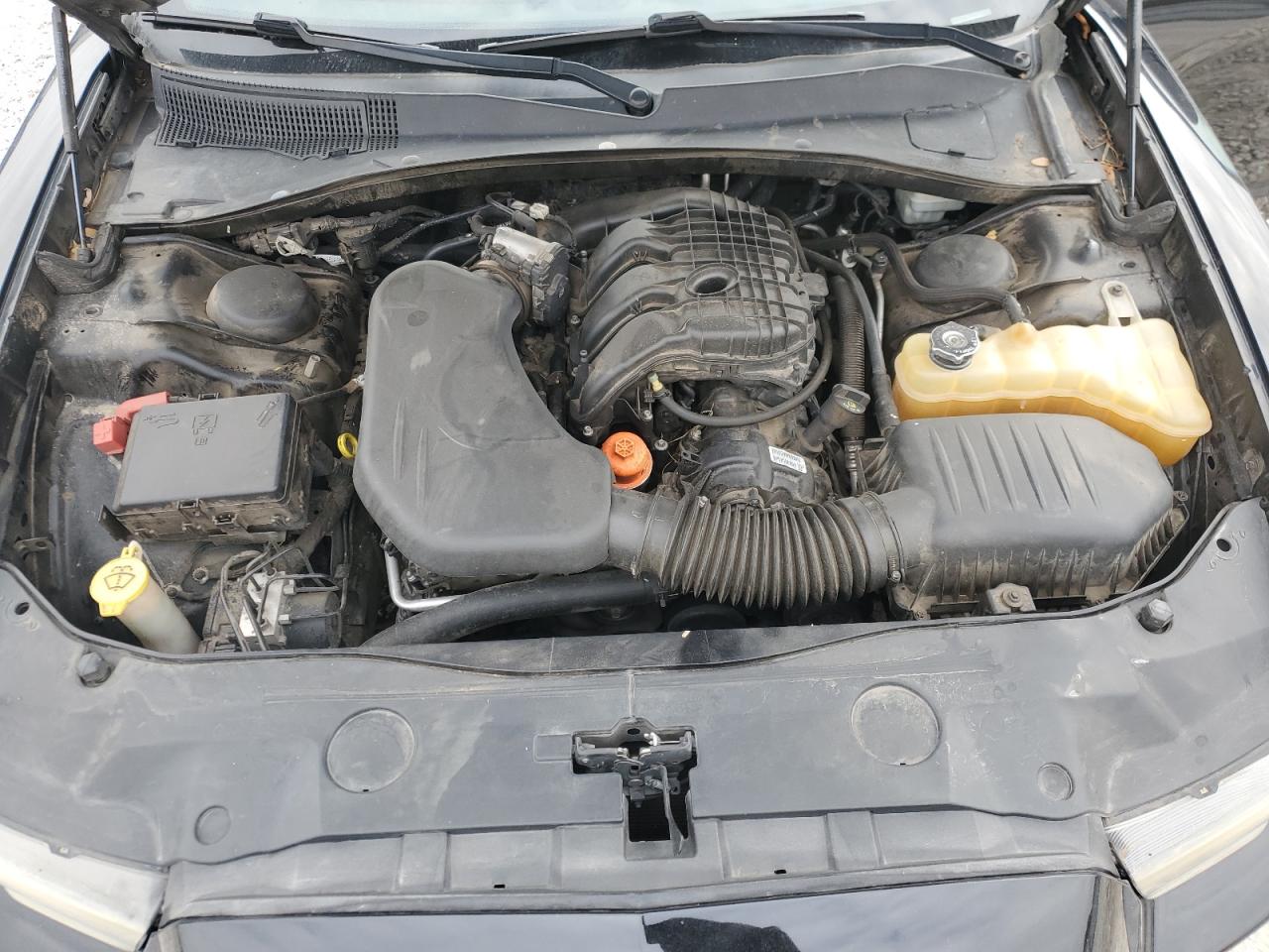 2012 Dodge Charger - Image 11