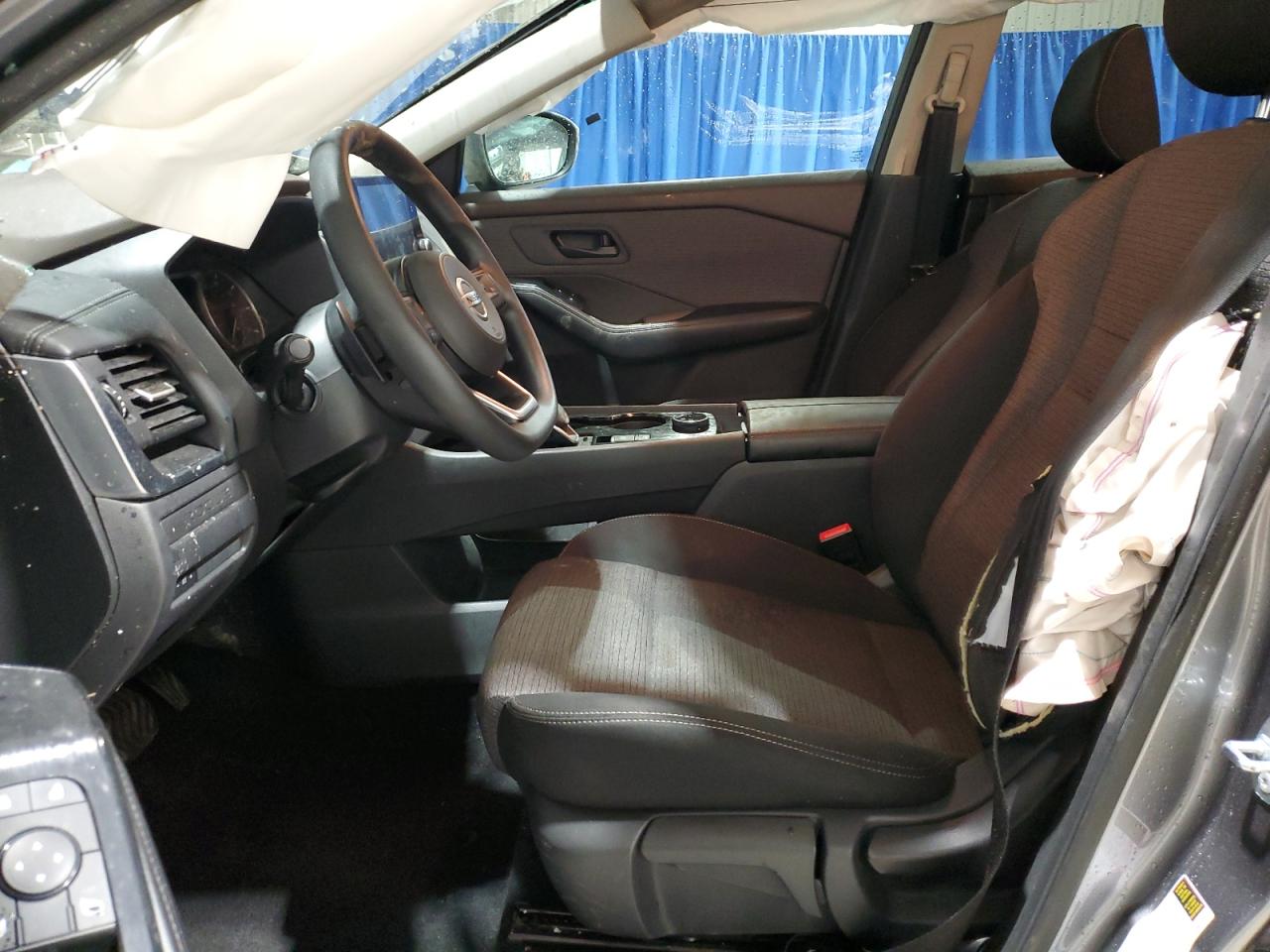 2021 Nissan Rogue - Image 7
