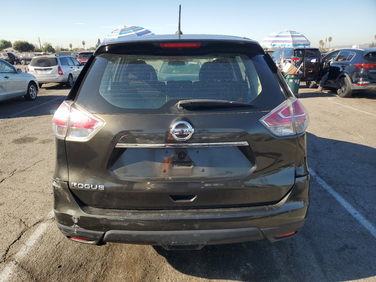 VIN 5N1AT2MT6FC871158 2015 NISSAN ROGUE no.6