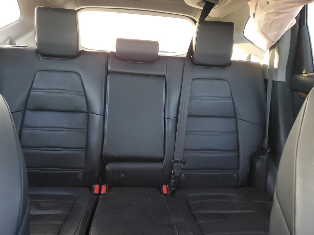 2018 Honda CR-V - Image 10