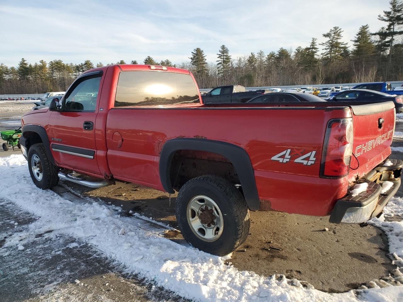 2006 Chevrolet Silverado - Image 2