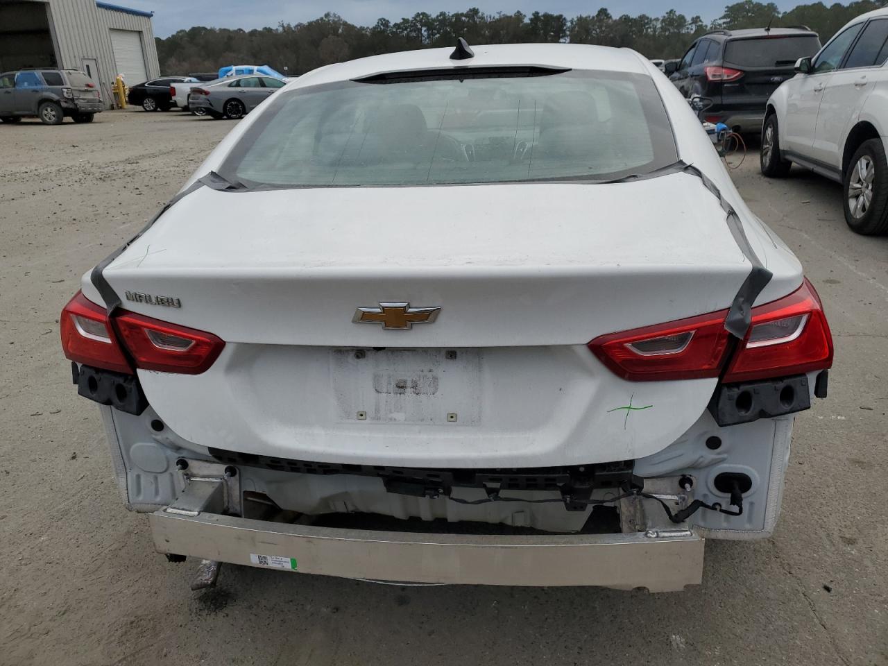 VIN 1G1ZB5STXKF222415 2019 CHEVROLET MALIBU no.6