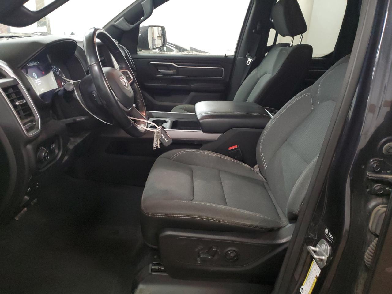 2021 RAM 1500 - Image 7