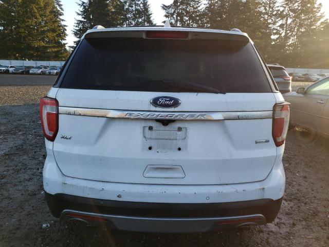 Parquets FORD EXPLORER 2016 Biały