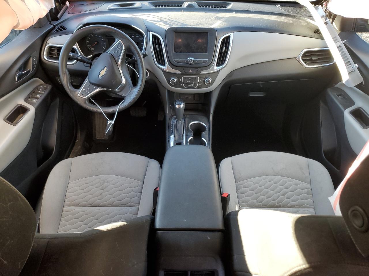 2020 Chevrolet Equinox - Image 8