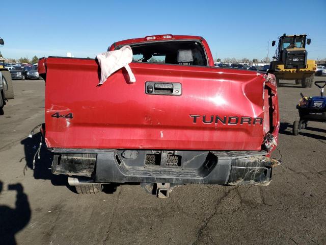 Пикапы TOYOTA TUNDRA 2017 Красный