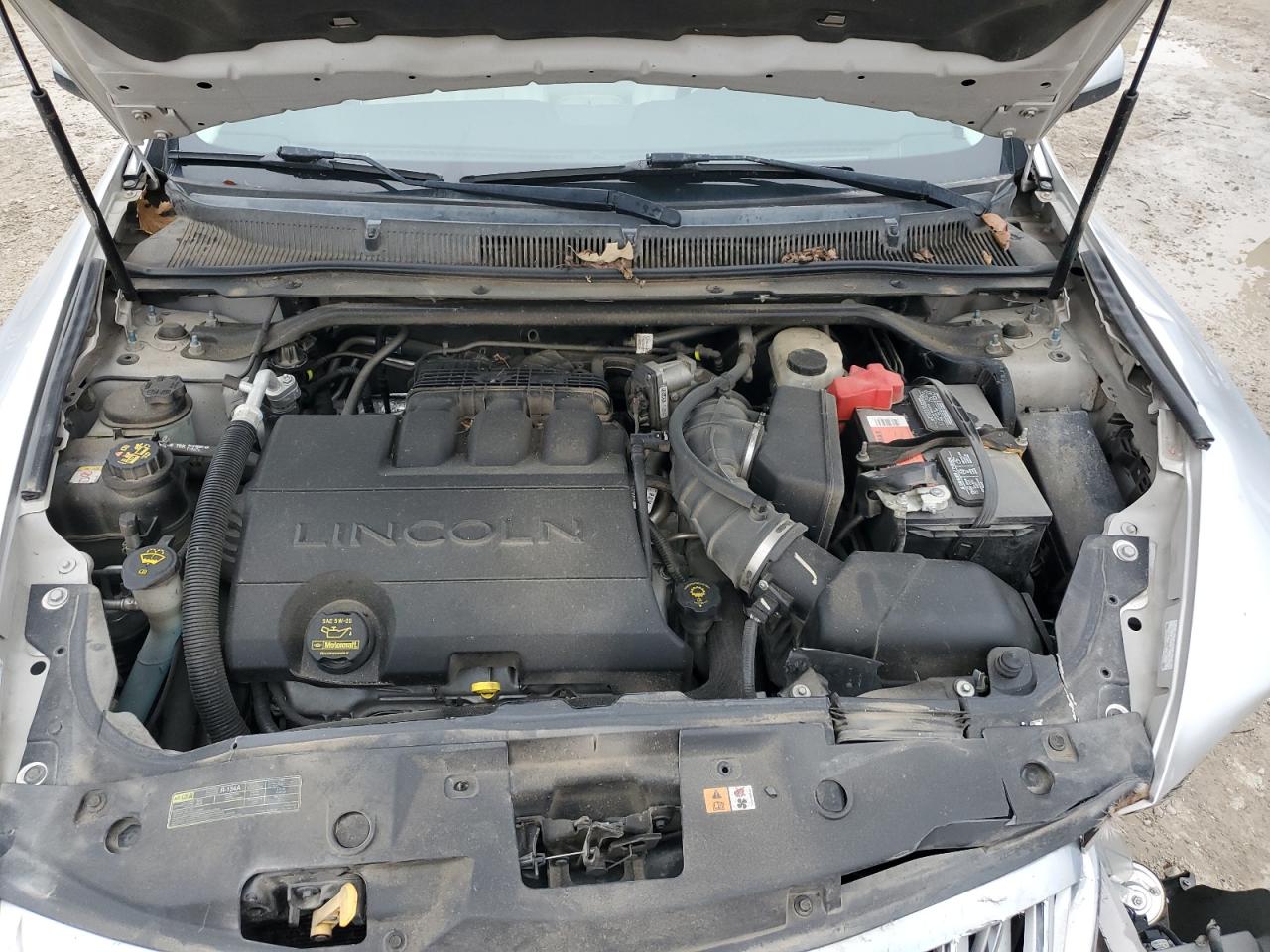 2010 Lincoln Mks VIN: 1LNHL9DR5AG602193 Lot: 86320614