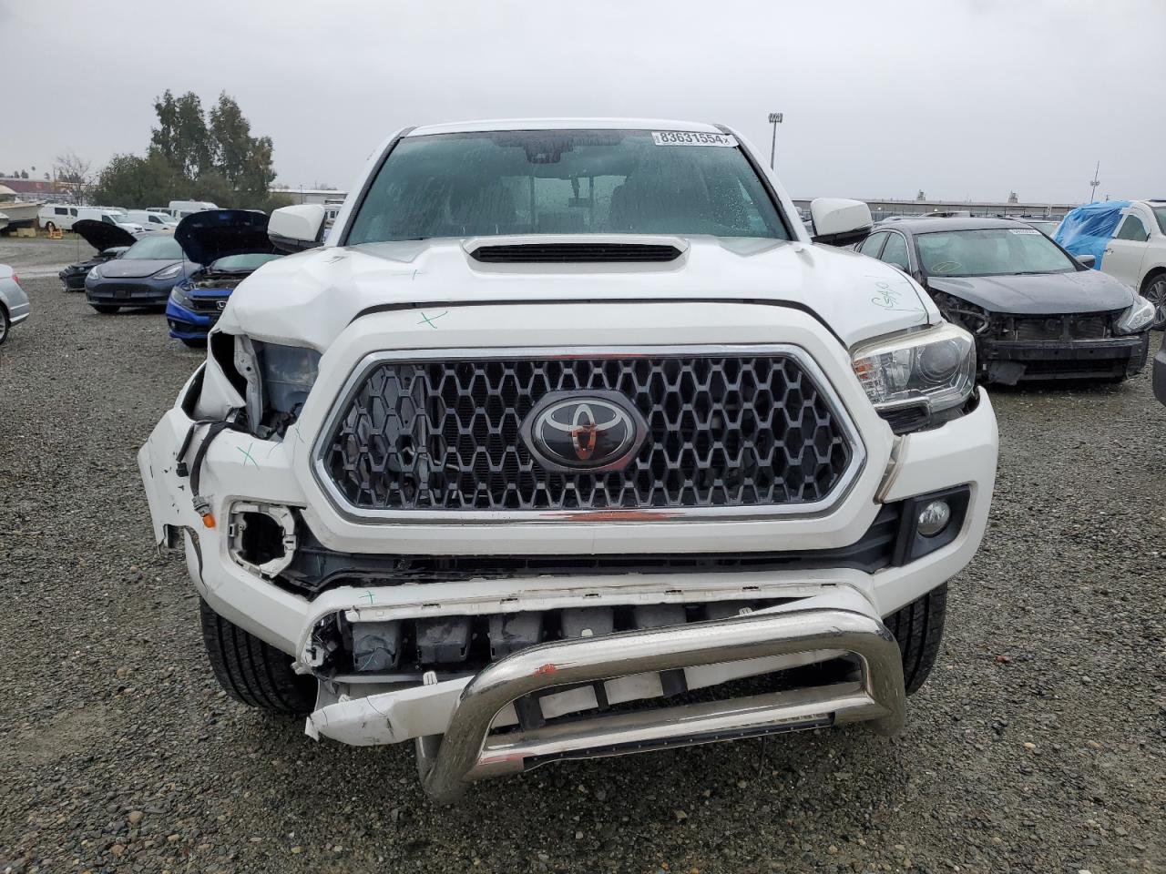 2018 Toyota Tacoma - Image 5