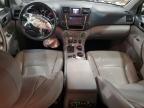 2013 Toyota Highlander Base na sprzedaż w Columbia, MO - Front End