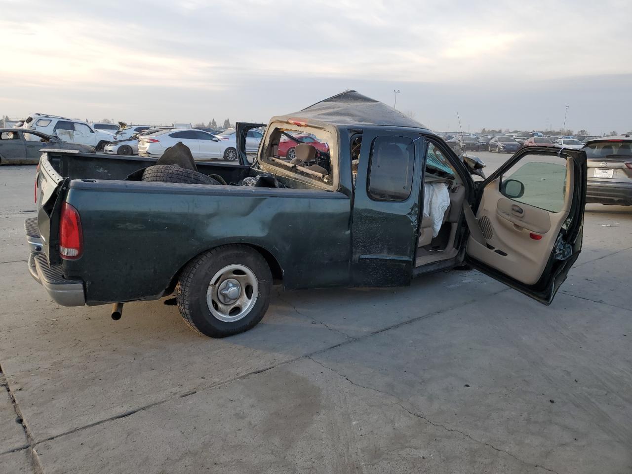 2004 Ford F-150 - Image 3