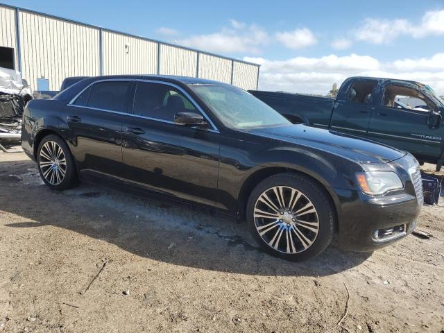  CHRYSLER 300 2012 Czarny