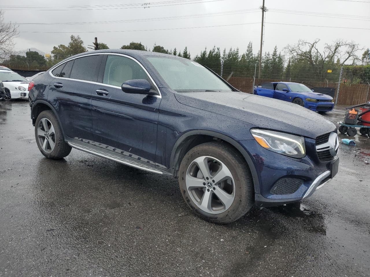 VIN WDC0J4KB1HF204201 2017 MERCEDES-BENZ GLC-CLASS no.4