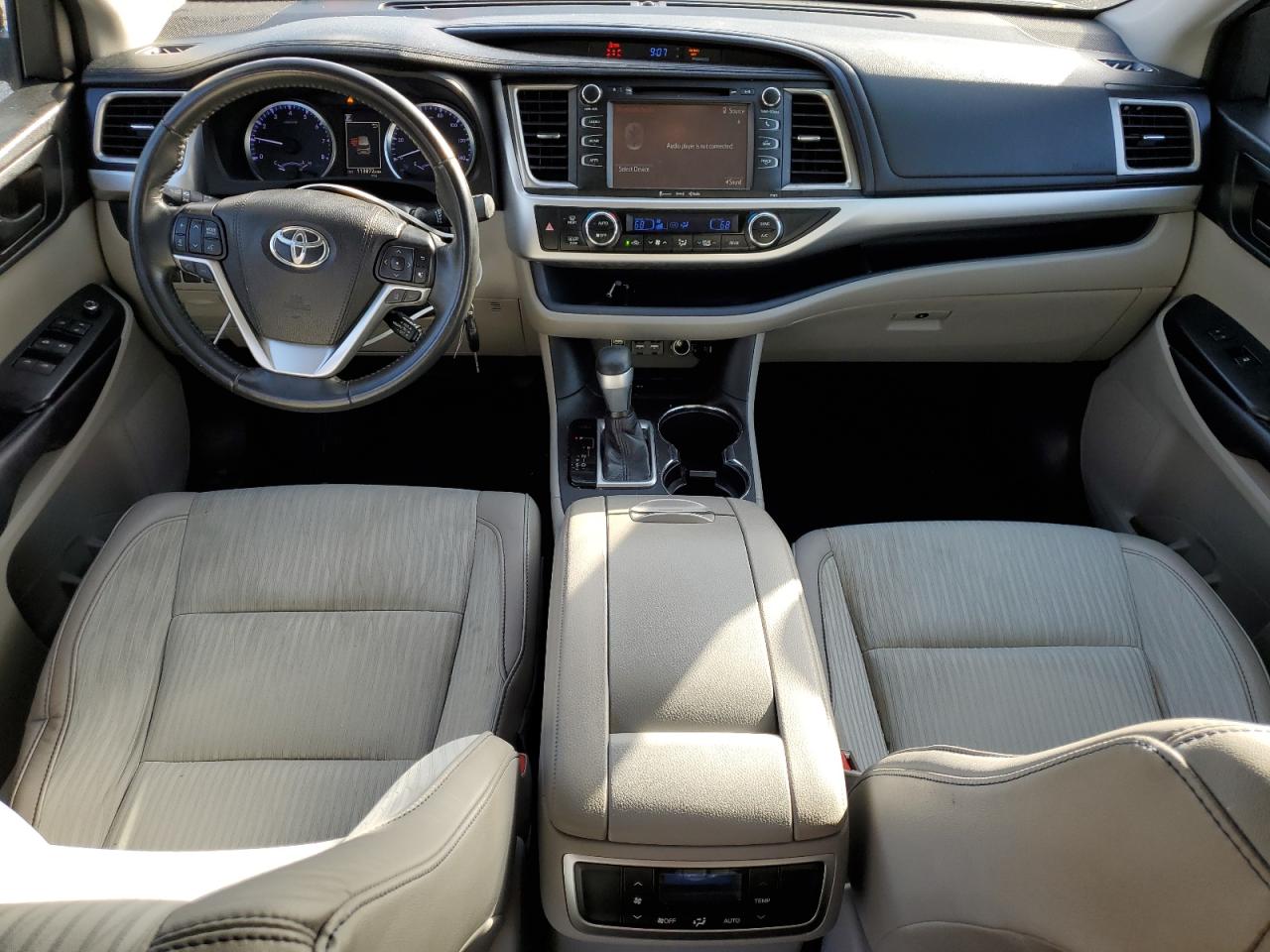 2019 Toyota Highlander - Image 8