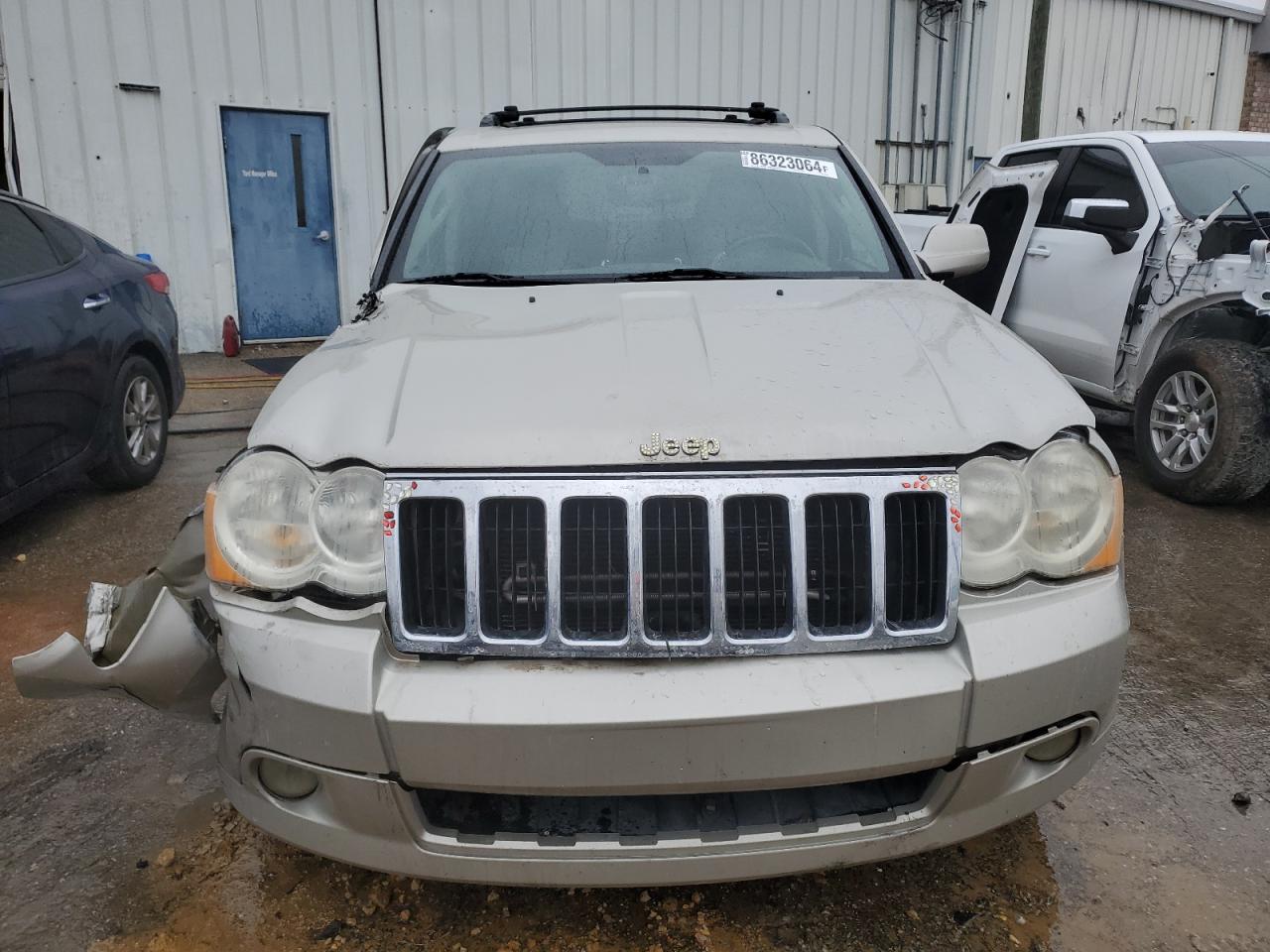 2008 Jeep Grand Cherokee - Image 5