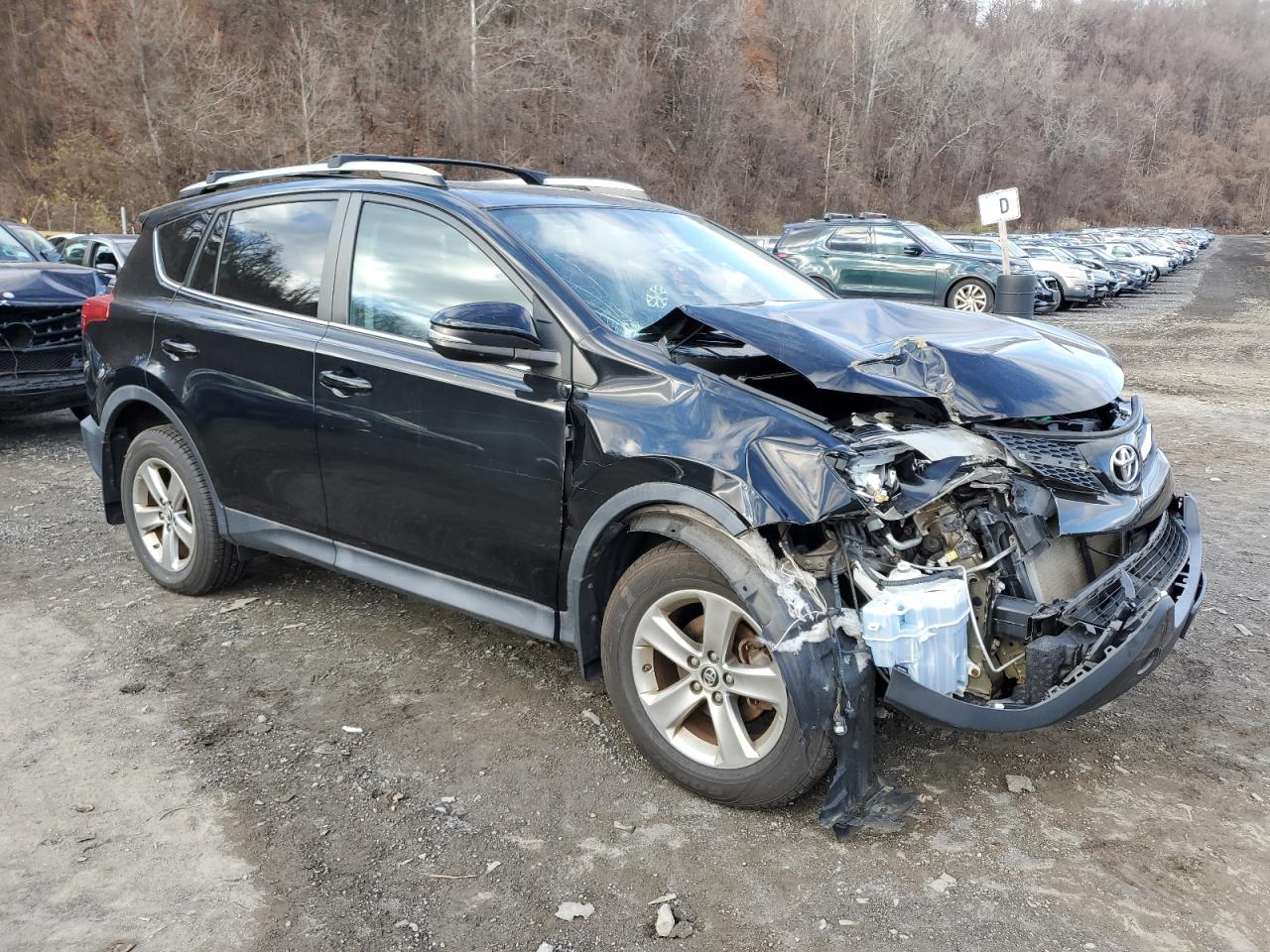 2015 Toyota RAV 4 - Image 4